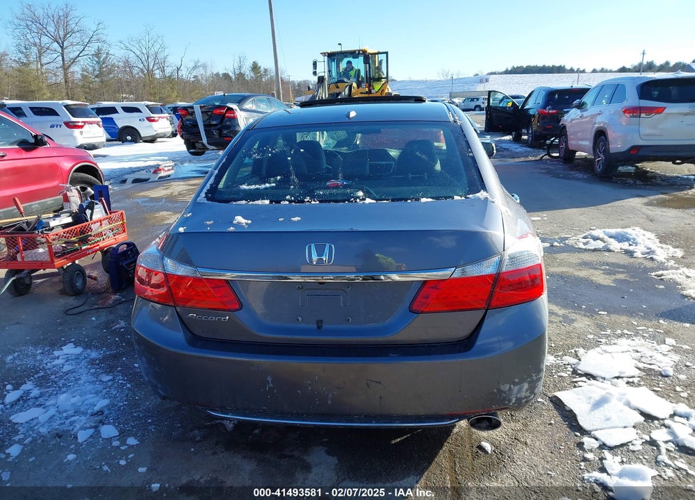 2013 HONDA ACCORD VIN: 1HGCR2F86DA095676
