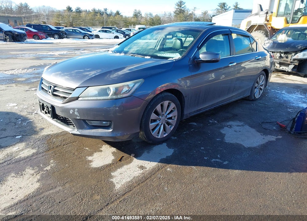 2013 HONDA ACCORD VIN: 1HGCR2F86DA095676