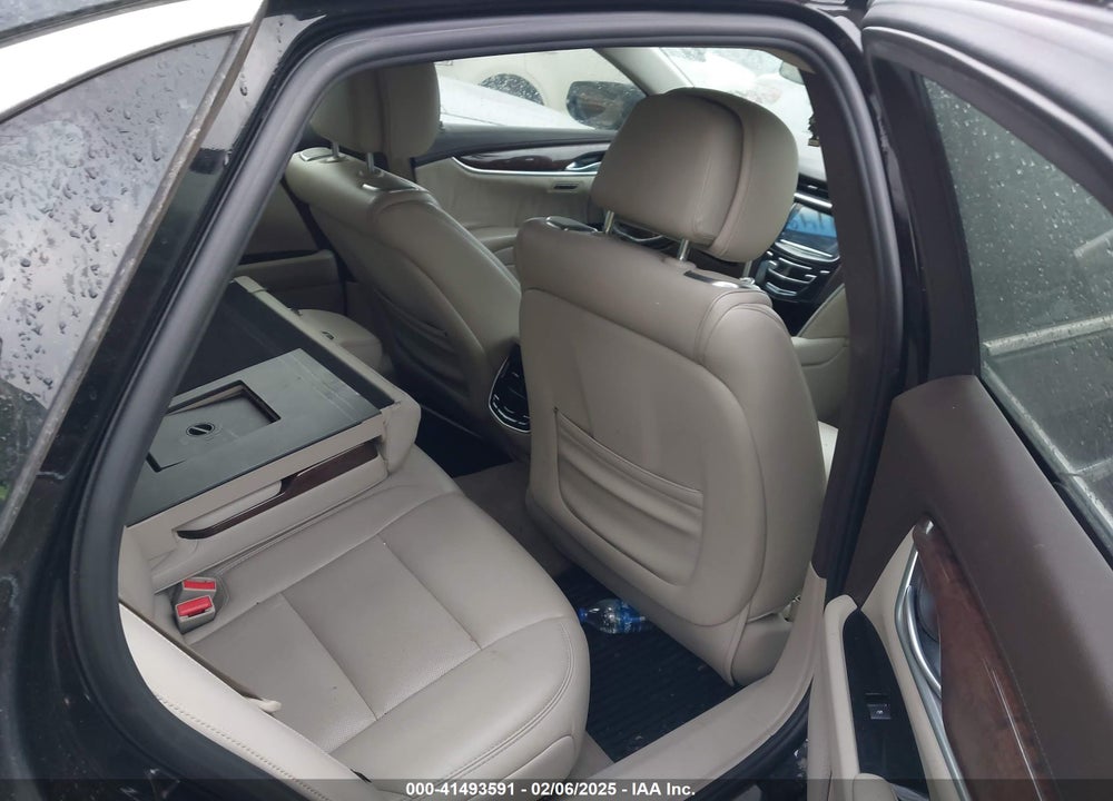 2014 CADILLAC XTS VIN: 2G61R5S31E9209598