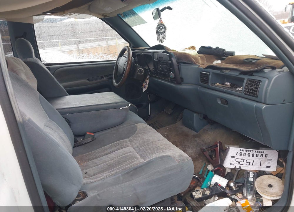 1997 DODGE RAM 1500 ST VIN: 3B7HC13Y8VG787591
