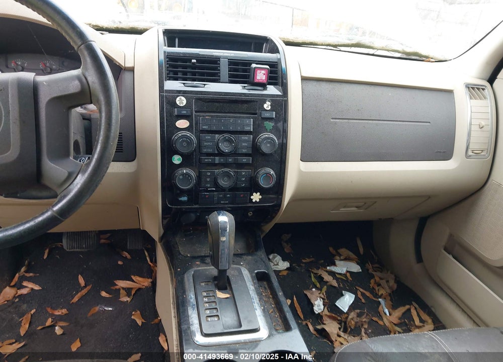 2008 MAZDA TRIBUTE I GRAND TOURING VIN: 4F2CZ92Z68KM27105