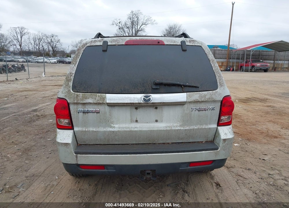 2008 MAZDA TRIBUTE I GRAND TOURING VIN: 4F2CZ92Z68KM27105