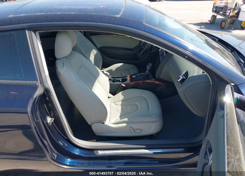 2011 AUDI A5 2.0T PREMIUM VIN: WAULFAFR6BA006824