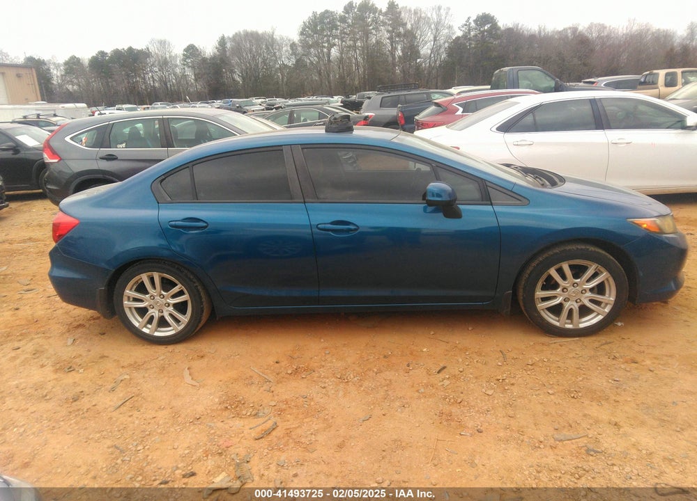 2012 HONDA CIVIC VIN: 2HGFB2F55CH575876