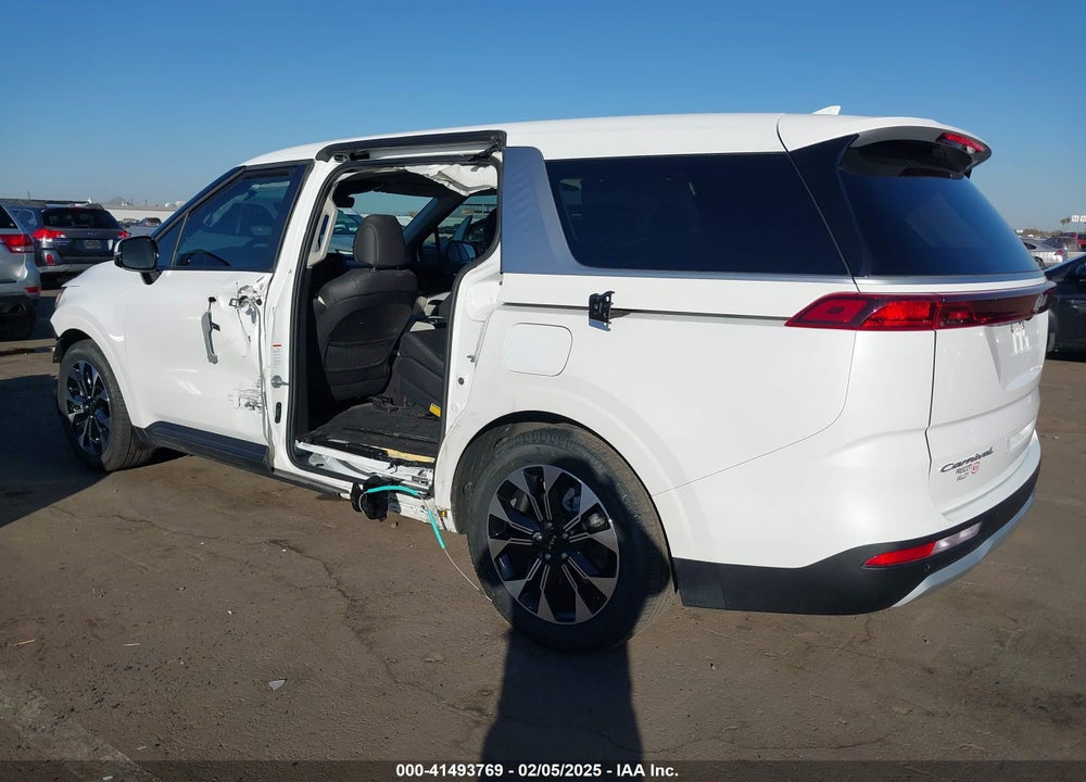 2022 KIA CARNIVAL MPV EX VIN: KNDNC5H33N6069200