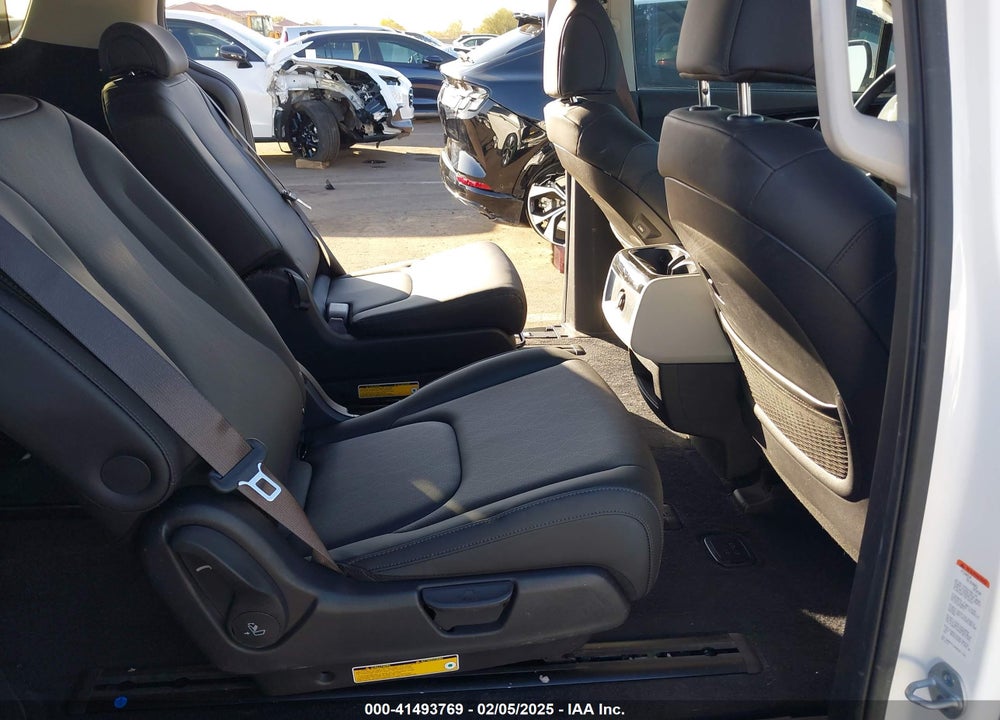 2022 KIA CARNIVAL MPV EX VIN: KNDNC5H33N6069200