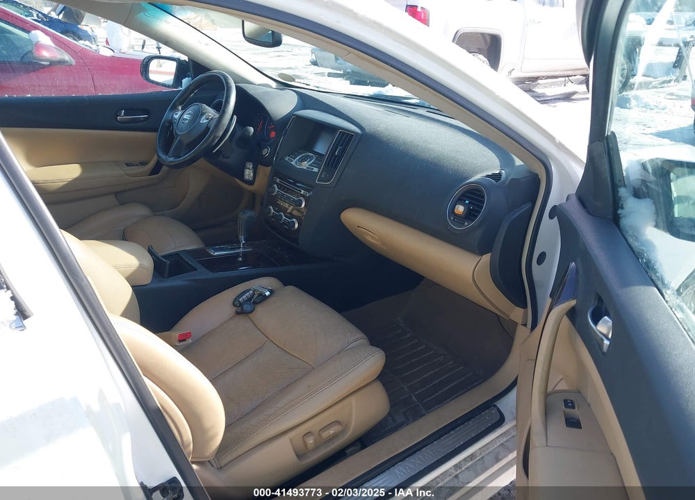 2009 NISSAN MAXIMA 3.5 SV VIN: 1N4AA51E09C847983