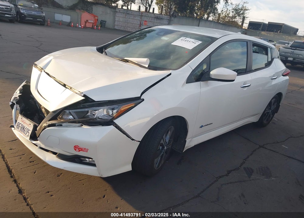 2018 NISSAN LEAF SV VIN: 1N4AZ1CP1JC302833