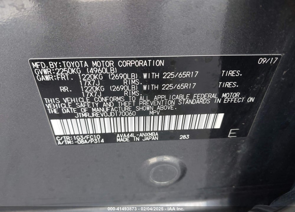 2018 TOYOTA RAV4 HYBRID XLE VIN: JTMRJREV0JD170060