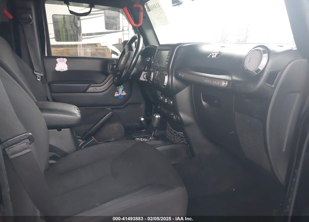 2018 JEEP WRANGLER JK UNLIMITED SPORT S 4X4 VIN: 1C4BJWDG3JL882720
