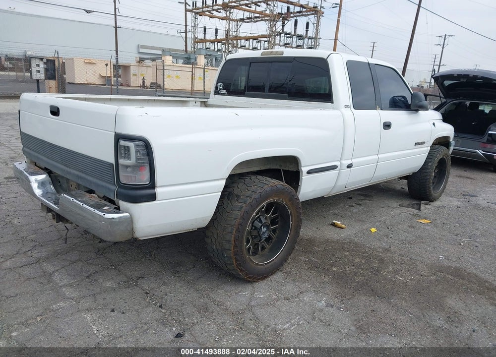 1999 DODGE RAM 2500 ST VIN: 3B7KC2369XG195243