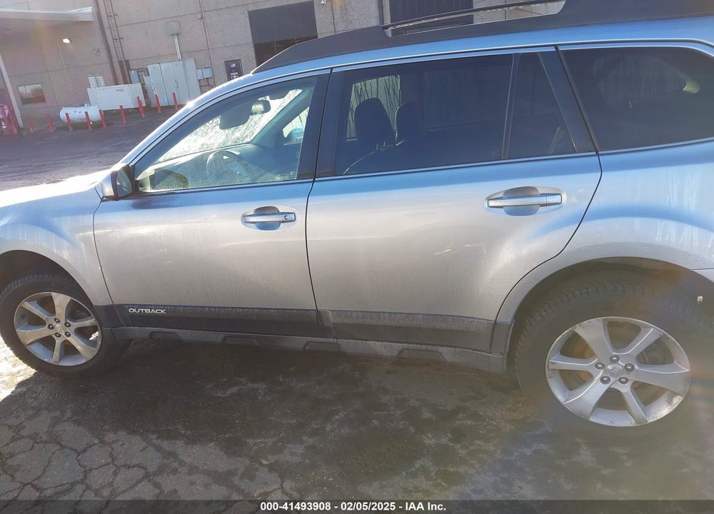 2013 SUBARU OUTBACK 2.5I LIMITED VIN: 4S4BRBPC6D3212718