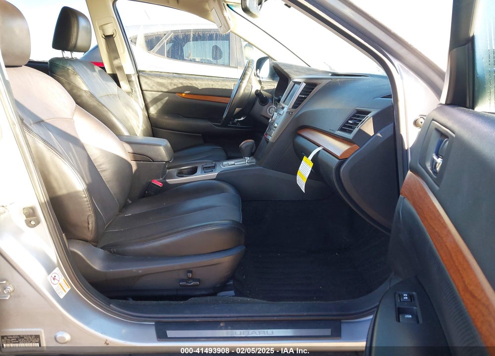 2013 SUBARU OUTBACK 2.5I LIMITED VIN: 4S4BRBPC6D3212718