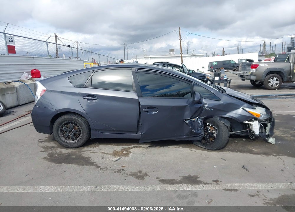 2015 TOYOTA PRIUS VIN: JTDKN3DU8F0480676