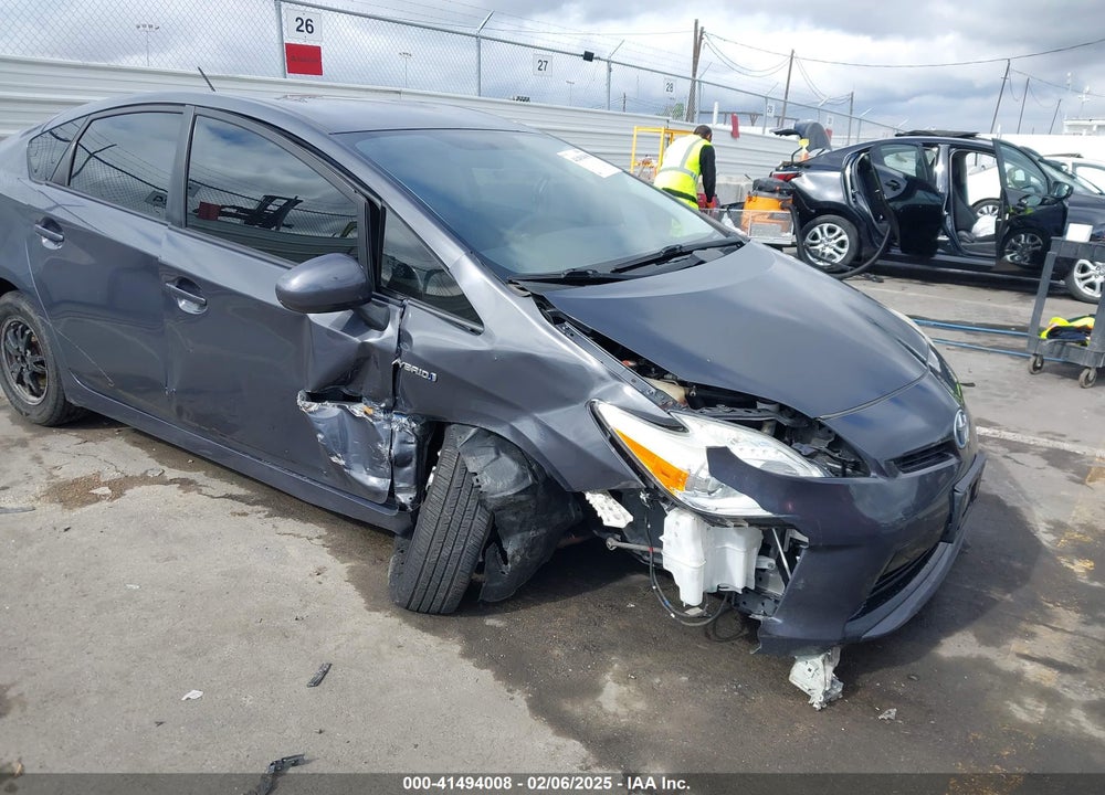 2015 TOYOTA PRIUS VIN: JTDKN3DU8F0480676