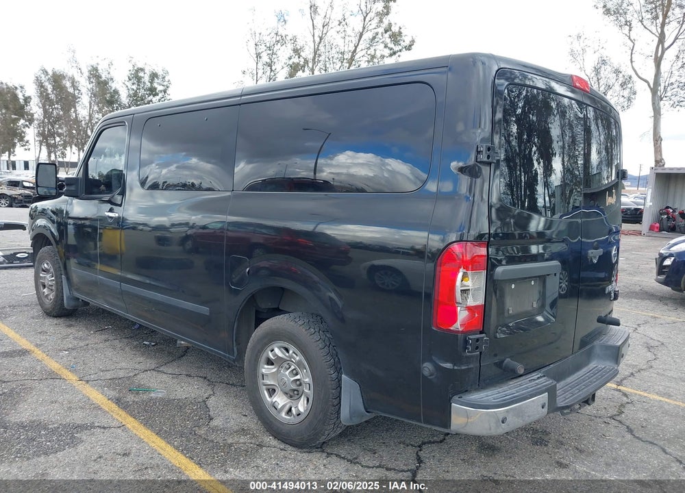 2018 NISSAN NV PASSENGER NV3500 HD SL V8 VIN: 5BZAF0AA7JN850660