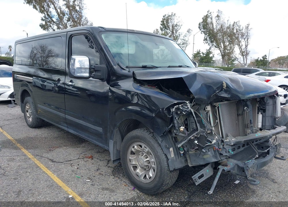 2018 NISSAN NV PASSENGER NV3500 HD SL V8 VIN: 5BZAF0AA7JN850660