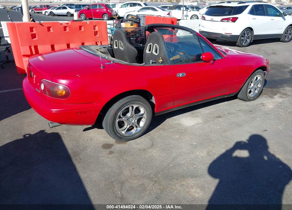 1992 MAZDA MX-5 MIATA VIN: JM1NA3515N0329001