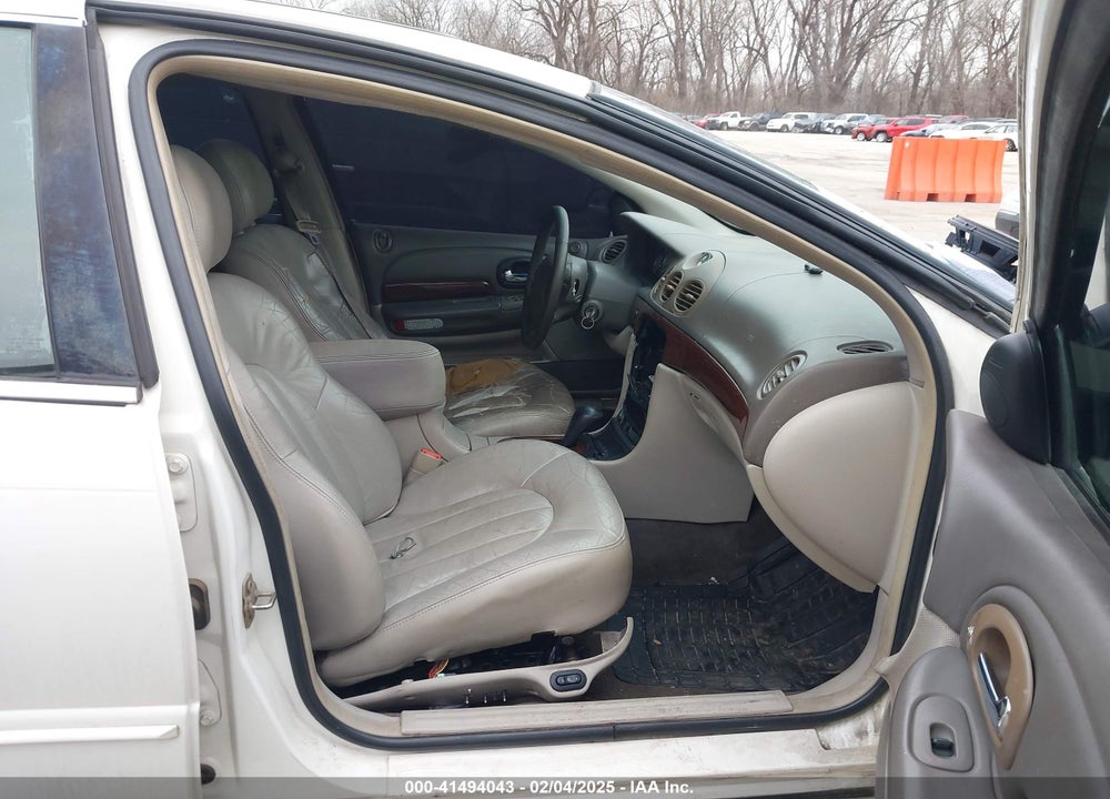 2002 CHRYSLER CONCORDE VIN: 2C3HD56G52H261992