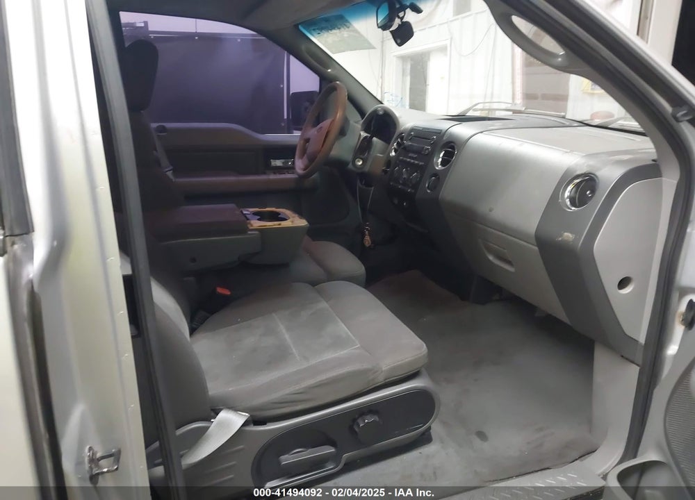 2004 FORD F-150 STX/XL/XLT VIN: 1FTRX12W44NC27453