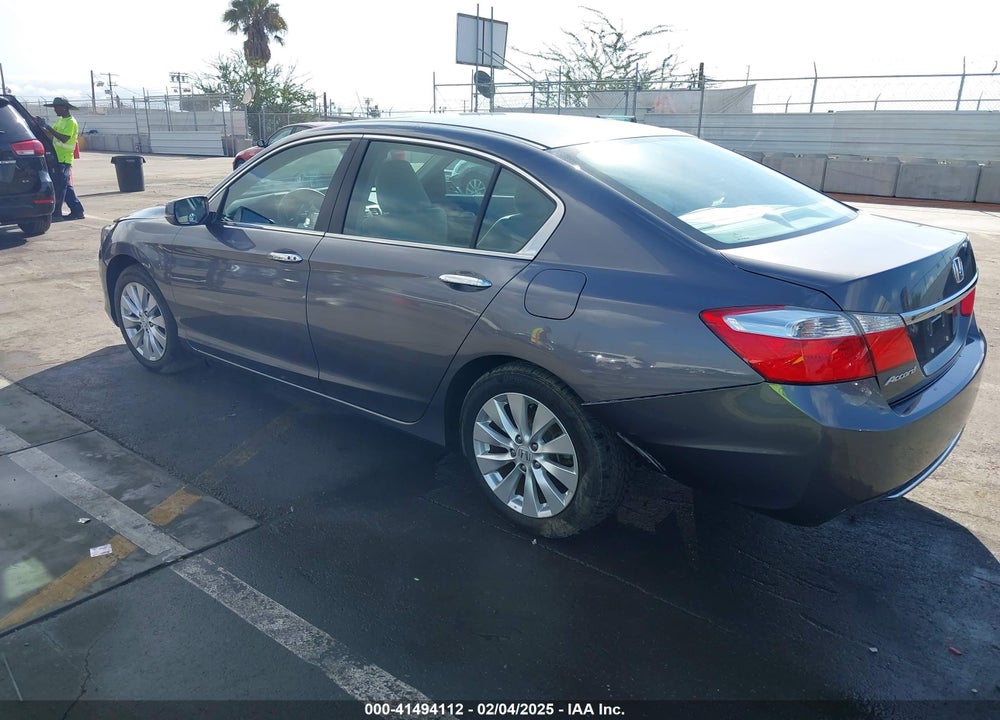 2015 HONDA ACCORD VIN: 1HGCR2F74FA264278