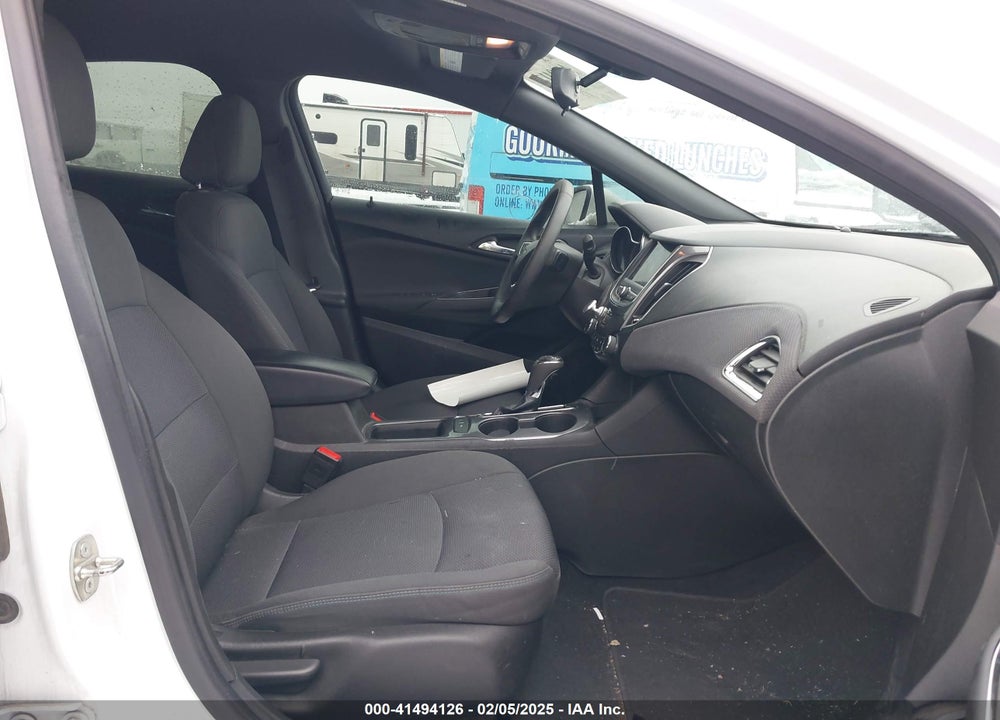 2019 CHEVROLET CRUZE VIN: 3G1BE6SM6KS574541