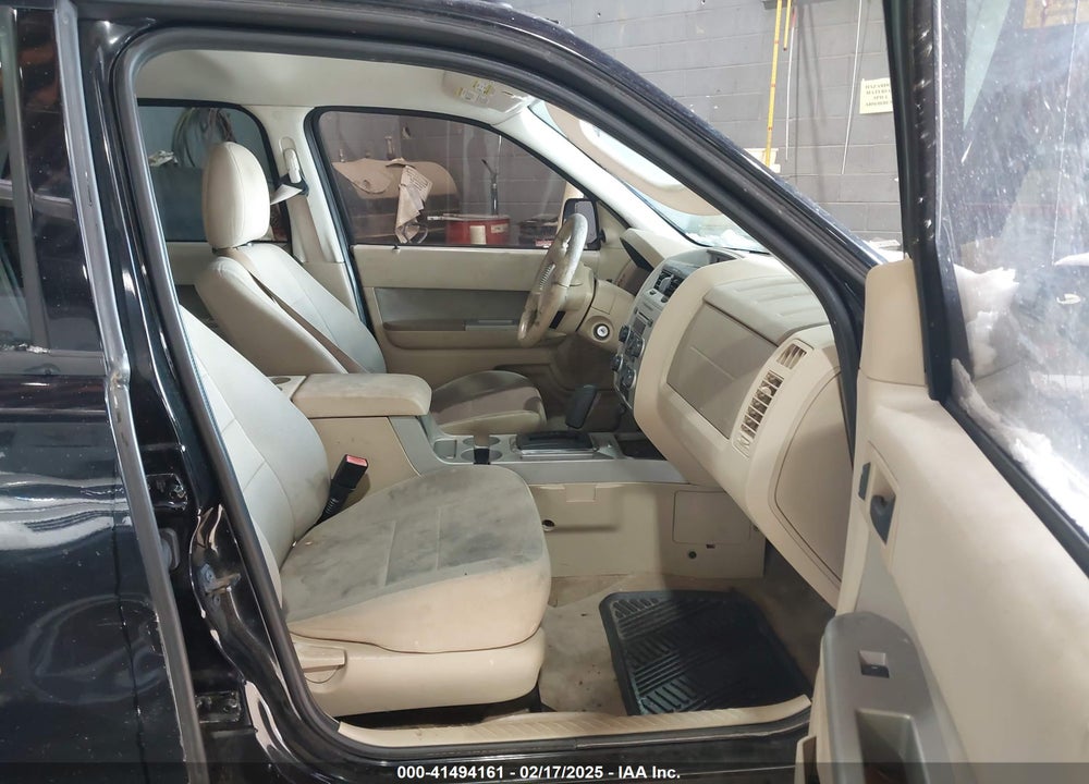 2010 FORD ESCAPE VIN: 1FMCU0D73AKB51442