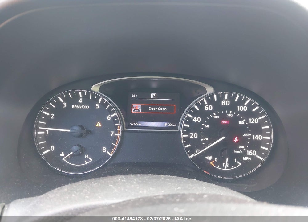 2017 NISSAN PATHFINDER SV VIN: 5N1DR2MN0HC640031