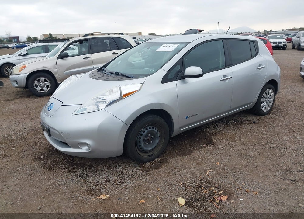 2015 NISSAN LEAF S VIN: 1N4AZ0CP3FC335205