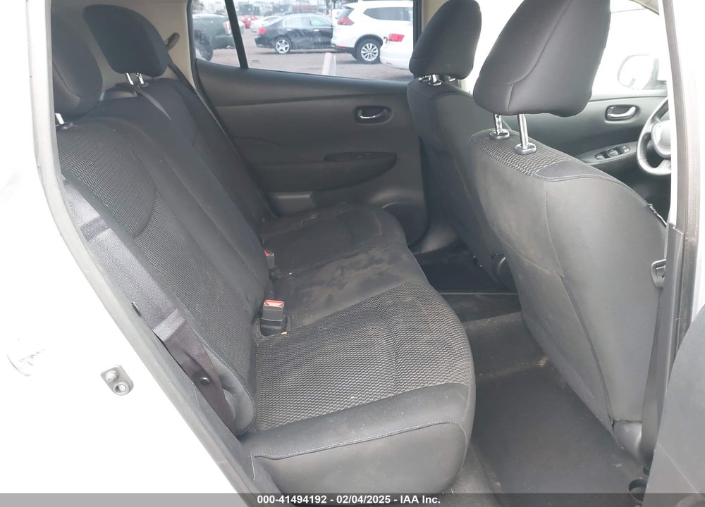 2015 NISSAN LEAF S VIN: 1N4AZ0CP3FC335205