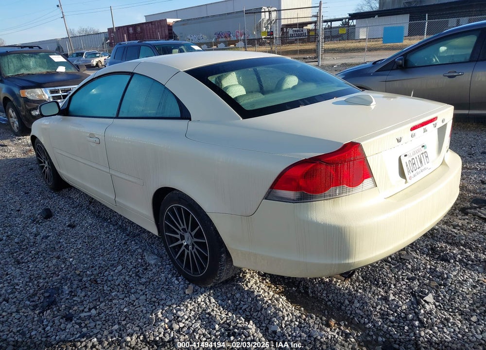 2009 VOLVO C70 T5 VIN: YV1MC672X9J073672