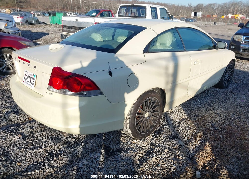 2009 VOLVO C70 T5 VIN: YV1MC672X9J073672