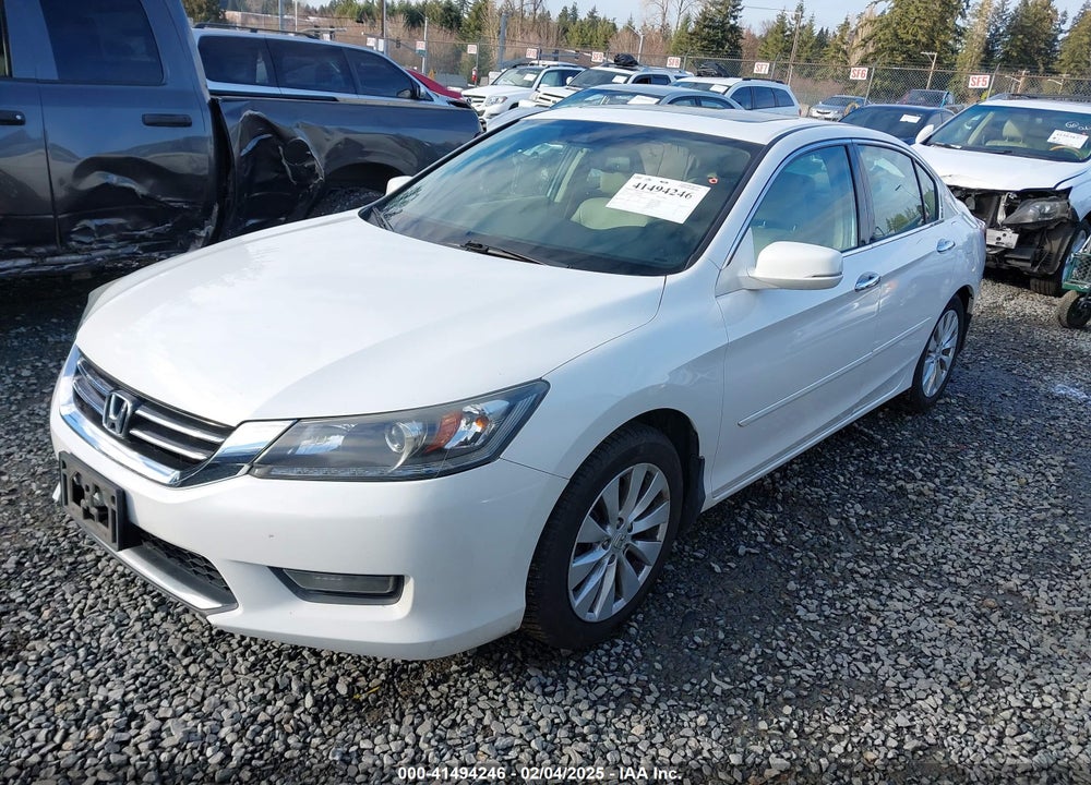 2015 HONDA ACCORD VIN: 1HGCR3F86FA038838