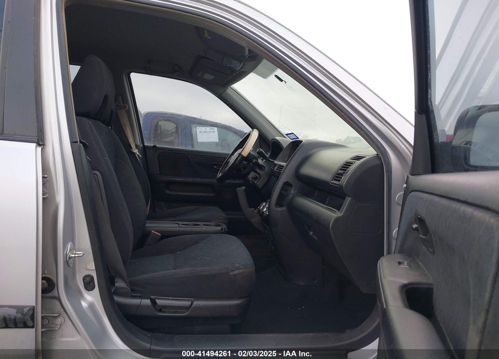 2005 HONDA CR-V LX VIN: SHSRD78535U317180