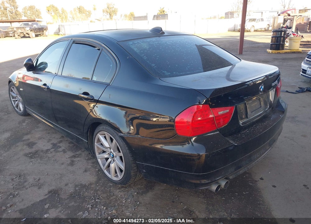 2009 BMW 328I VIN: WBAPH57539NM32861