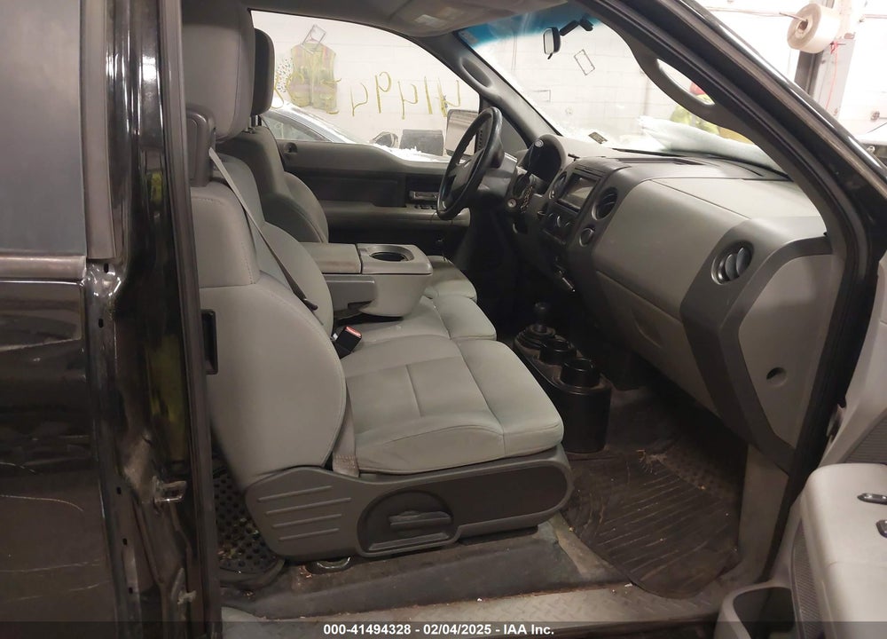 2008 FORD F-150 STX VIN: 1FTRX14W48FB51715