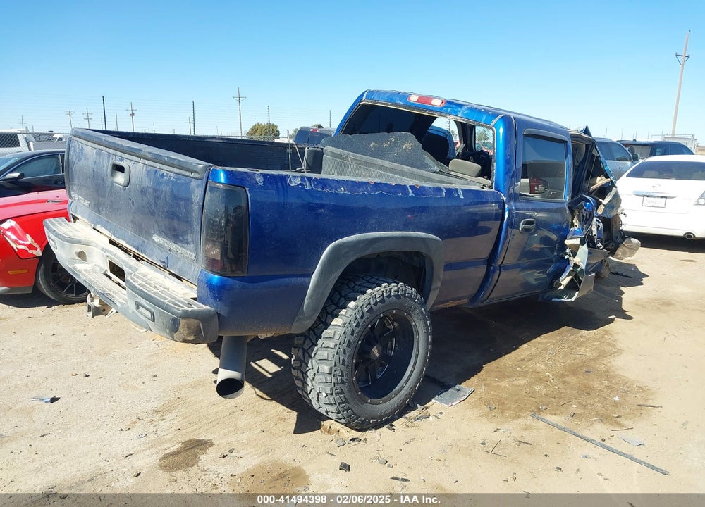 2004 CHEVROLET SILVERADO 2500HD LS VIN: 1GCHK23284F241247