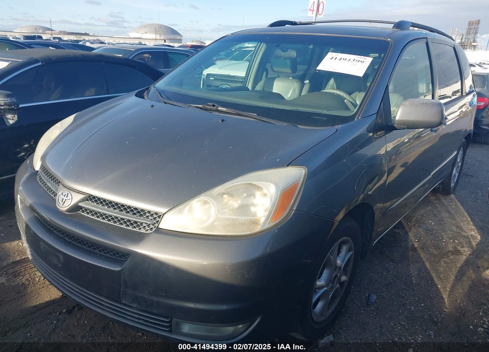 2005 TOYOTA SIENNA XLE VIN: 5TDZA22C75S358594