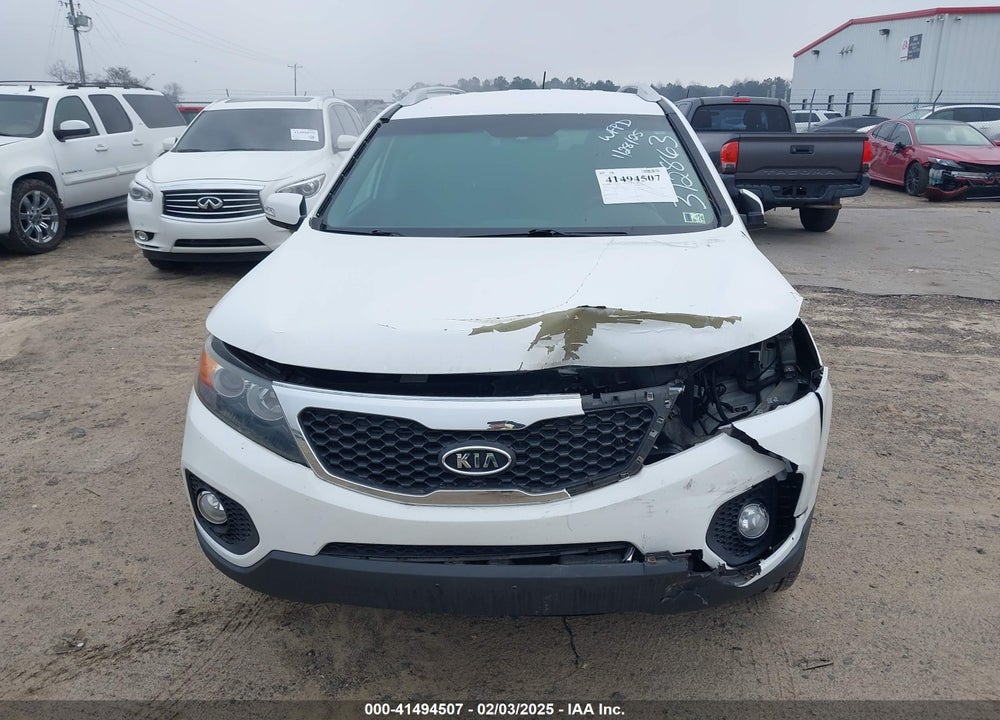 2013 KIA SORENTO VIN: 5XYKTDA60DG312863