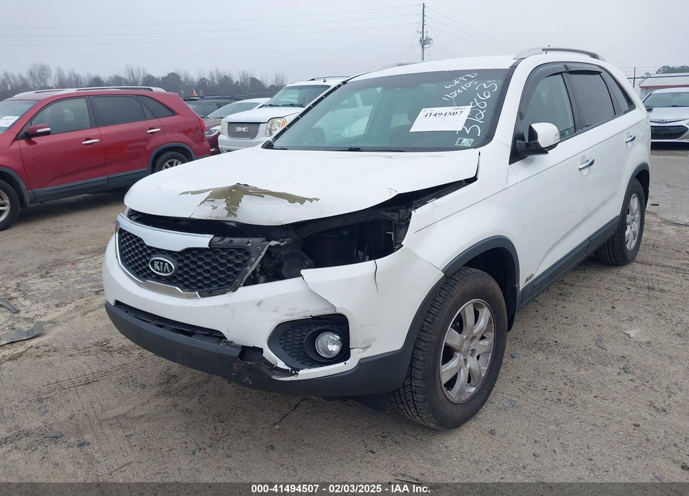 2013 KIA SORENTO VIN: 5XYKTDA60DG312863