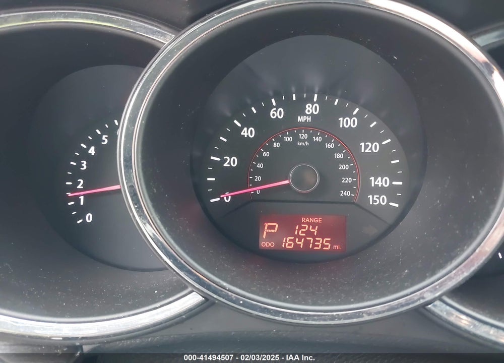 2013 KIA SORENTO VIN: 5XYKTDA60DG312863