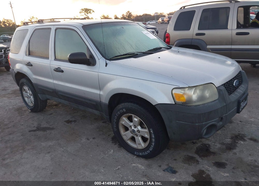 2005 FORD ESCAPE XLT VIN: 1FMYU93135KA60636