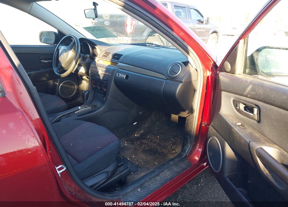 2006 MAZDA MAZDA3 VIN: JM1BK123761467502