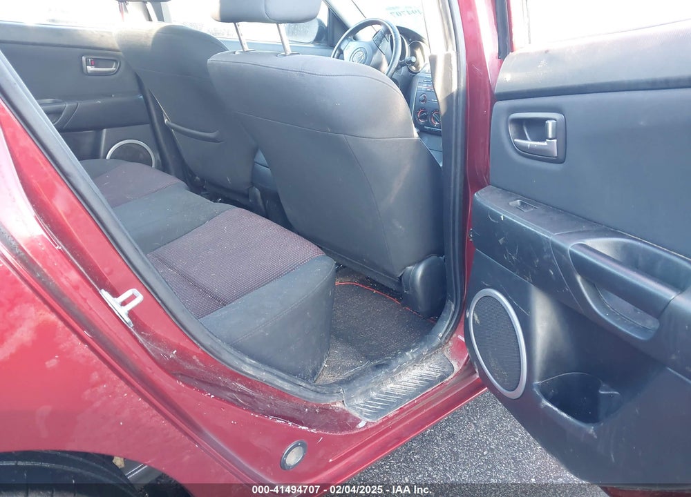 2006 MAZDA MAZDA3 VIN: JM1BK123761467502
