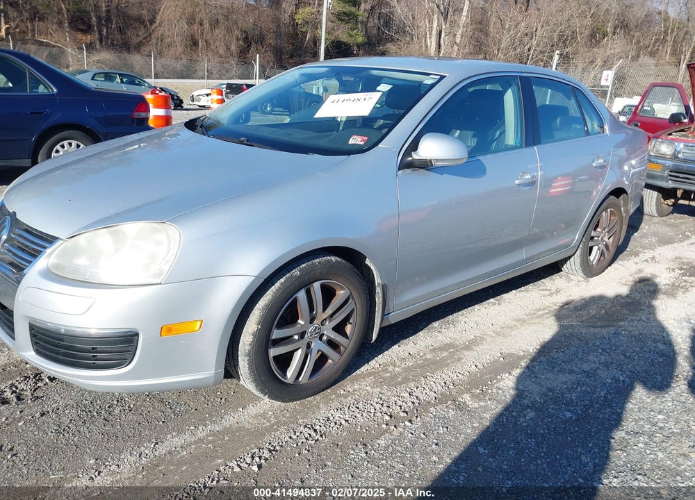 2006 VOLKSWAGEN JETTA VIN: 3VWDT71K96M816015