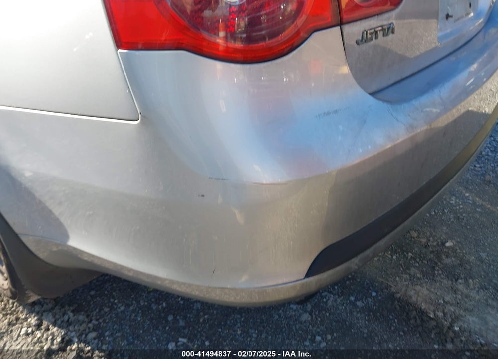 2006 VOLKSWAGEN JETTA VIN: 3VWDT71K96M816015
