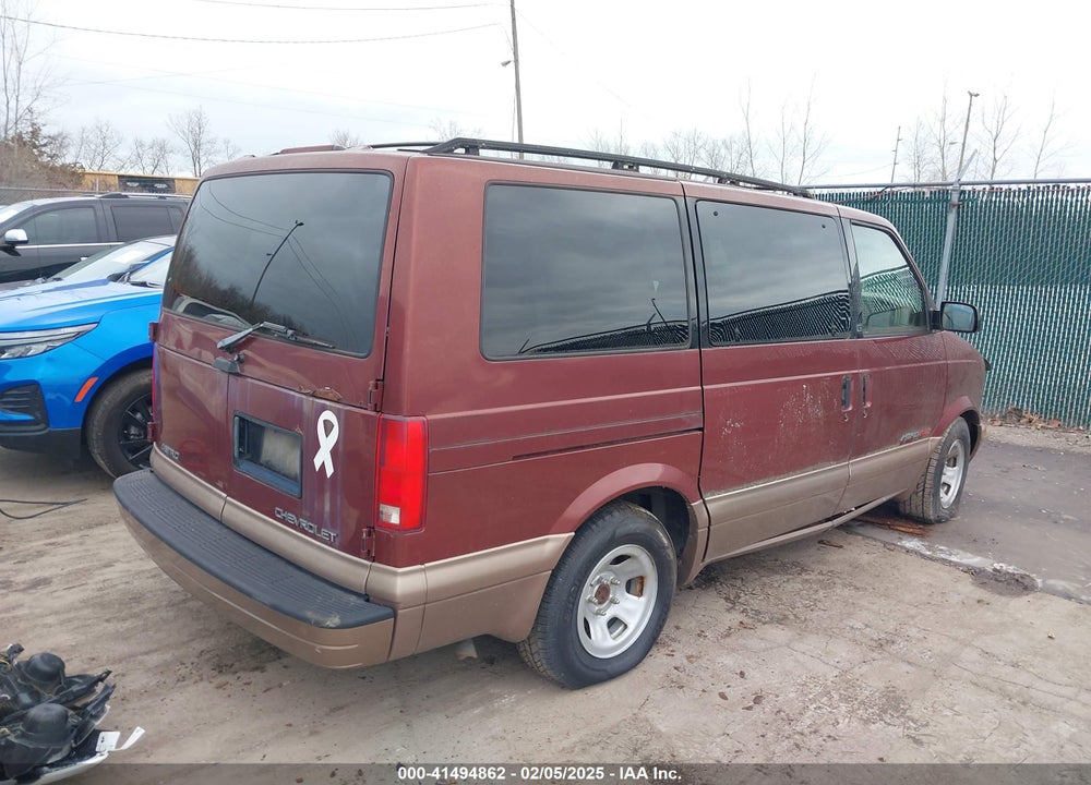 1998 CHEVROLET ASTRO VIN: 1GNEL19W6WB154162