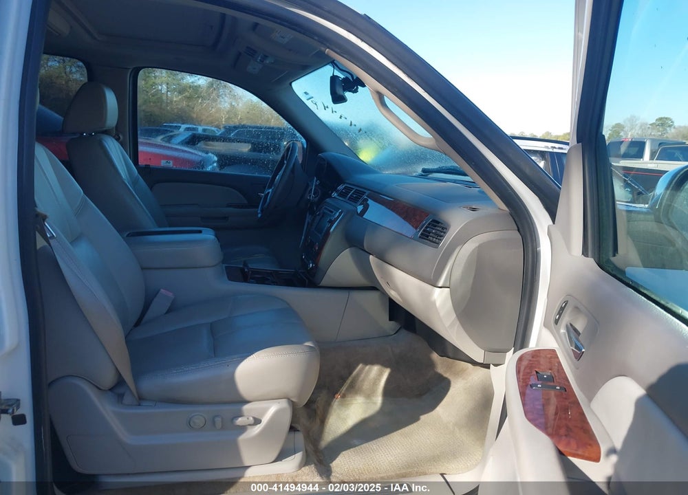2007 CHEVROLET SUBURBAN 1500 LTZ VIN: 3GNFC160X7G298486