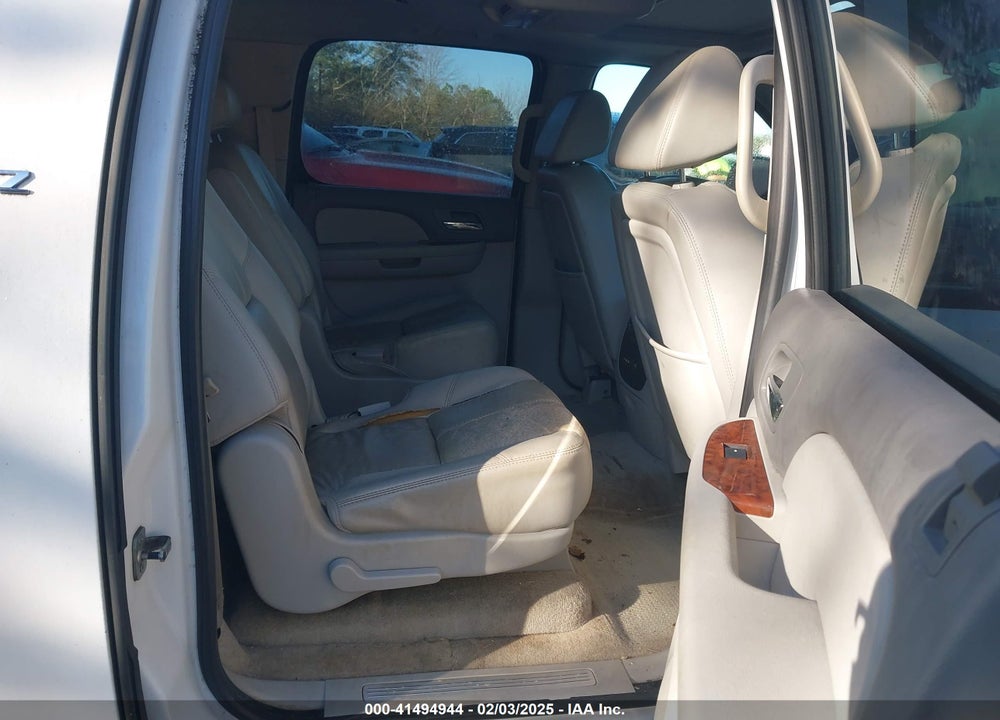 2007 CHEVROLET SUBURBAN 1500 LTZ VIN: 3GNFC160X7G298486