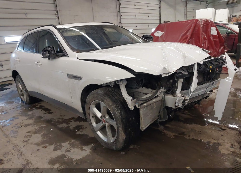 2019 JAGUAR F-PACE VIN: SADCJ2FX5KA615736